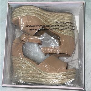 New! ✨ Women's Tan Suede Wedge Sandals- Size 10